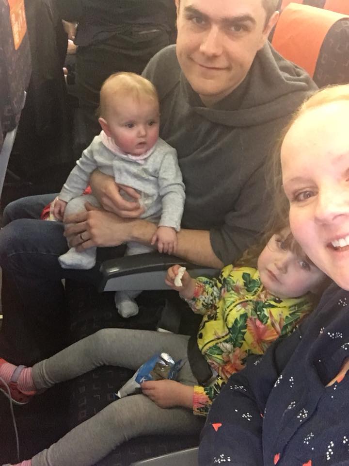 Easyjet flight from Luton to London with children