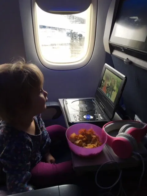 keeping children entertained on a long haul flight