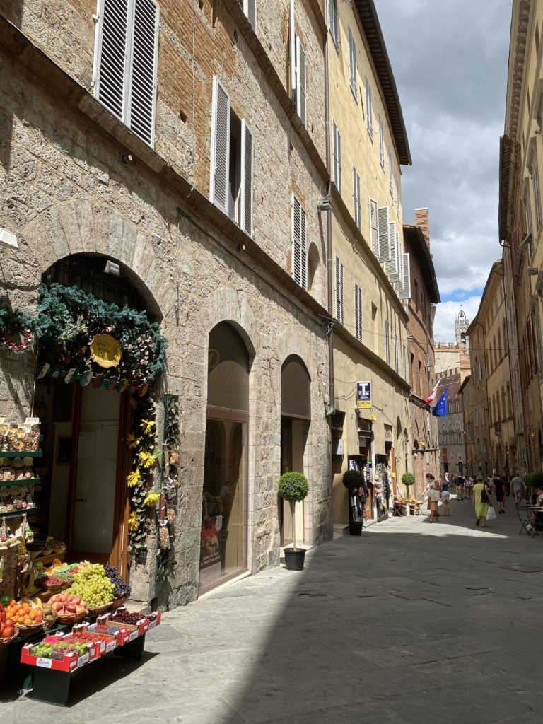 siena streets 