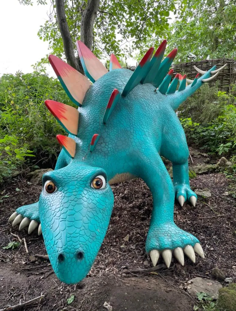 The amazing dinosaurs on the dino trail 